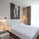 Cornaro Hotel