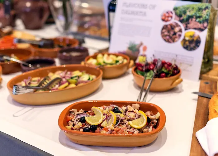 Cornaro 5* Сплит