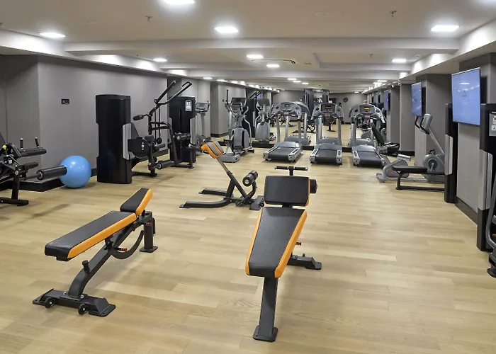 Отель Cornaro 5*