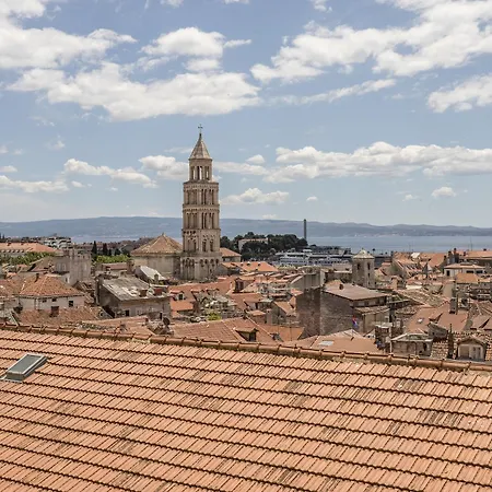 Hotel Cornaro 5*