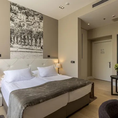 Cornaro 5* Split