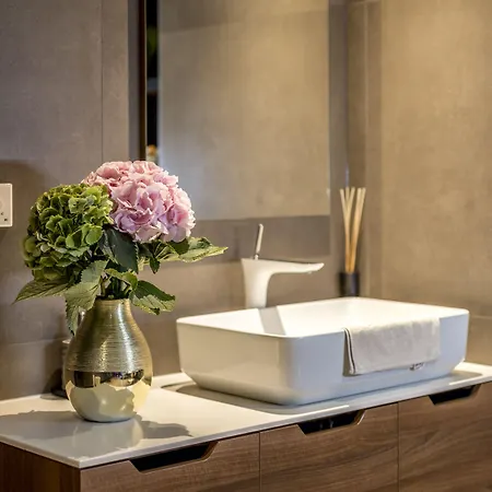 Cornaro Hotel 5*