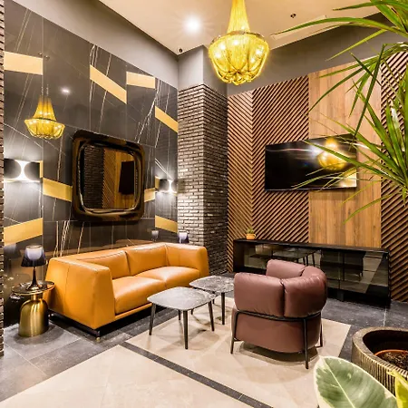 Cornaro Hotel