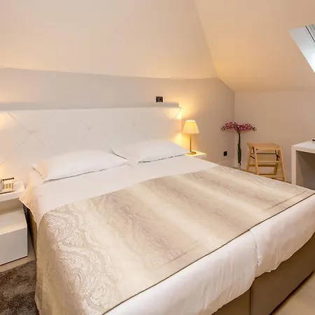 Hotel Cornaro Split