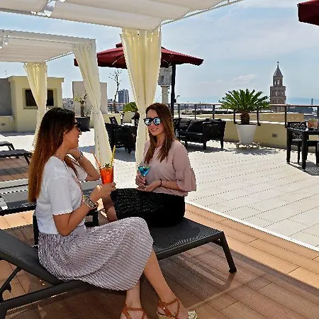 Hotel Cornaro 5*